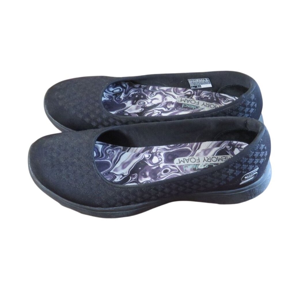Skechers Womens Black Flats With Memory Foam Comfort Size 8.5 US Textile